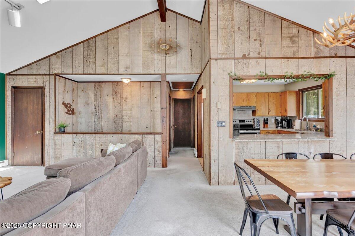 4121 Hemlock Trail