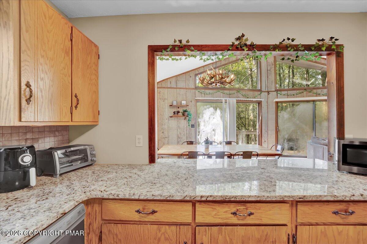 4121 Hemlock Trail