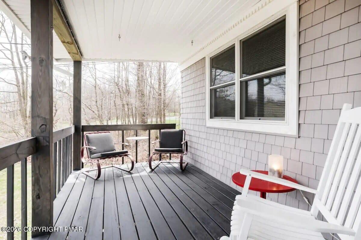2104 Mink Lane