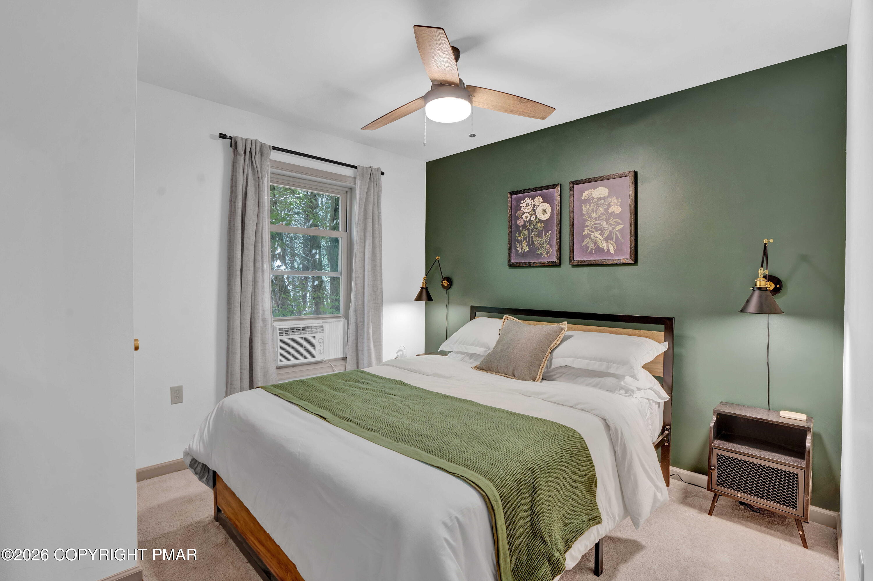 24 W Creekview Drive