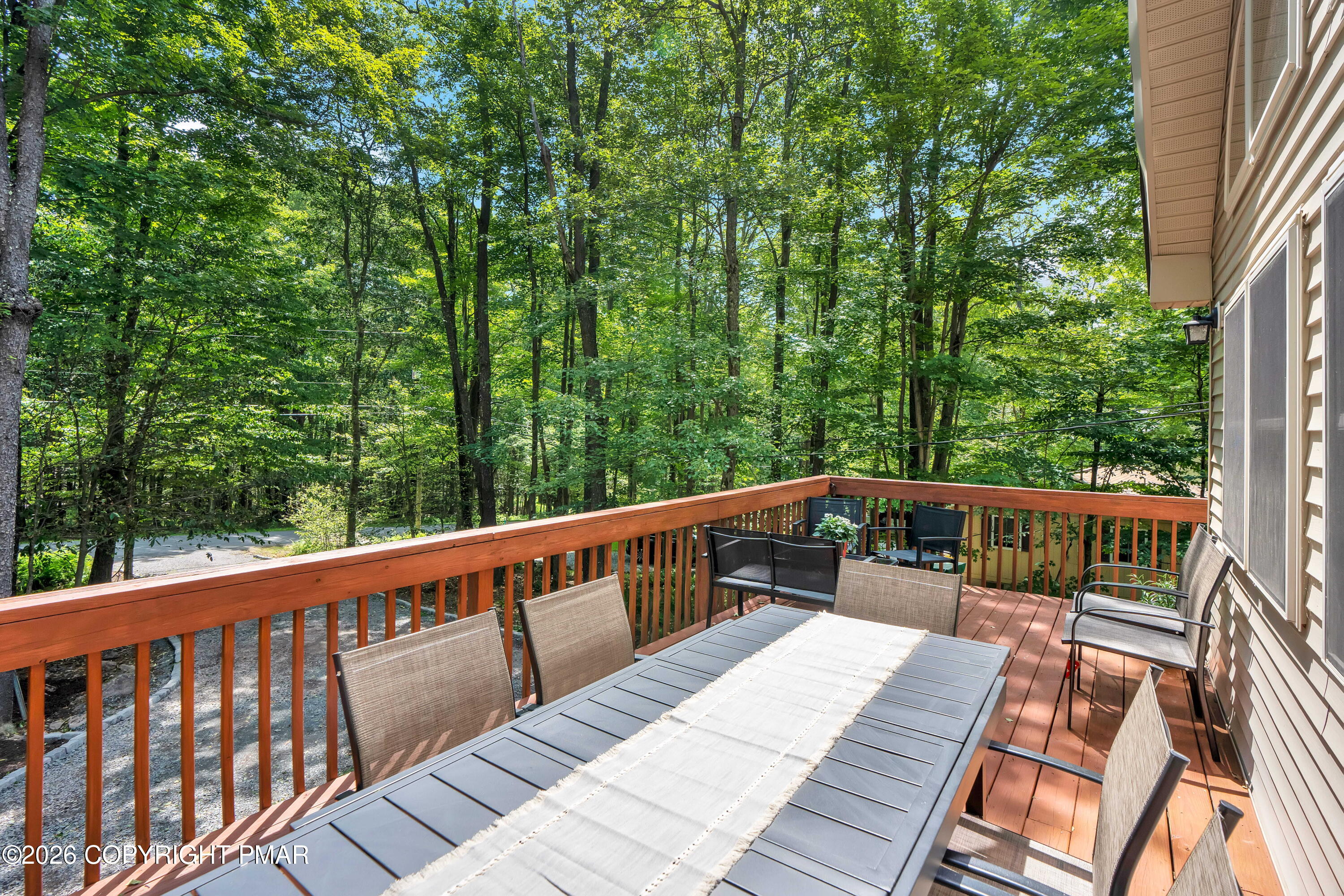 24 W Creekview Drive