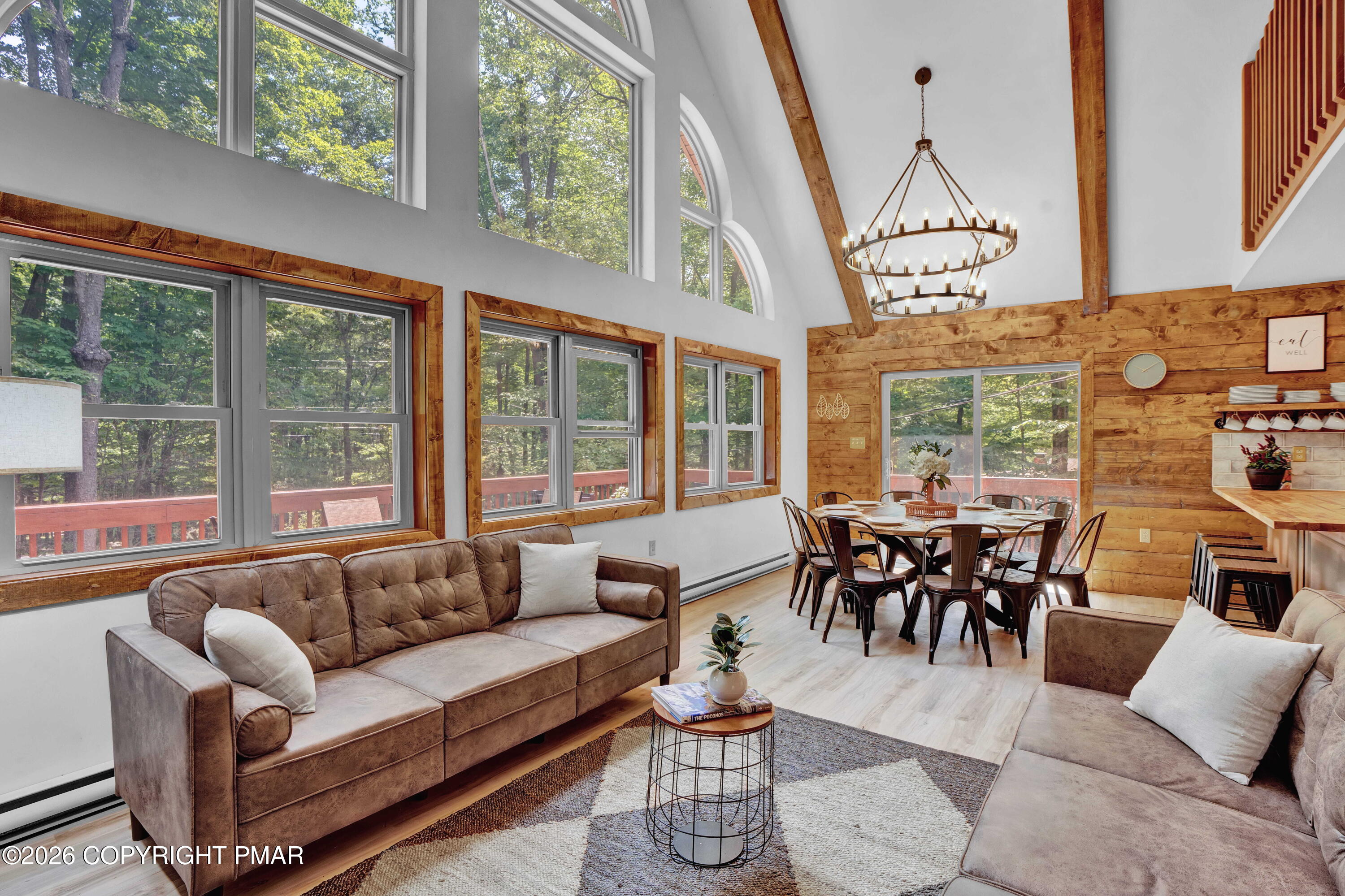 24 W Creekview Drive