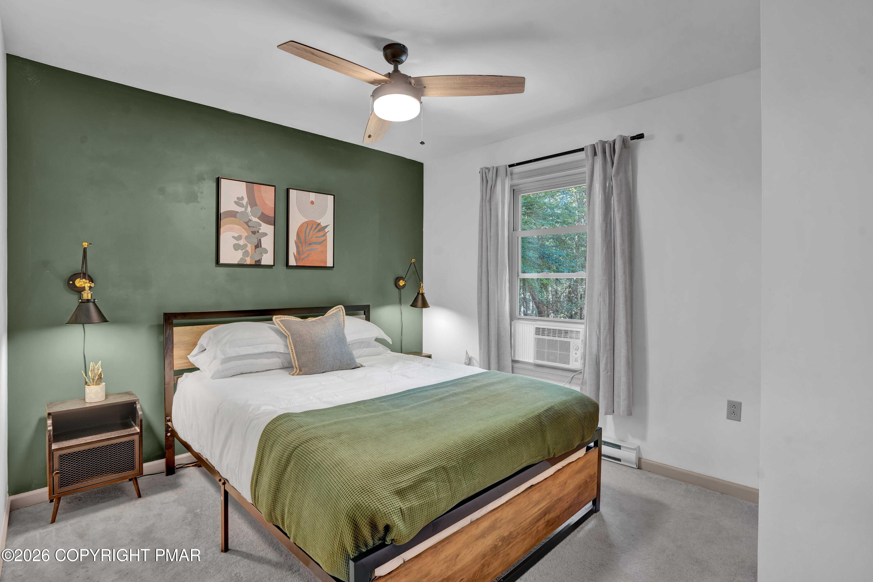 24 W Creekview Drive
