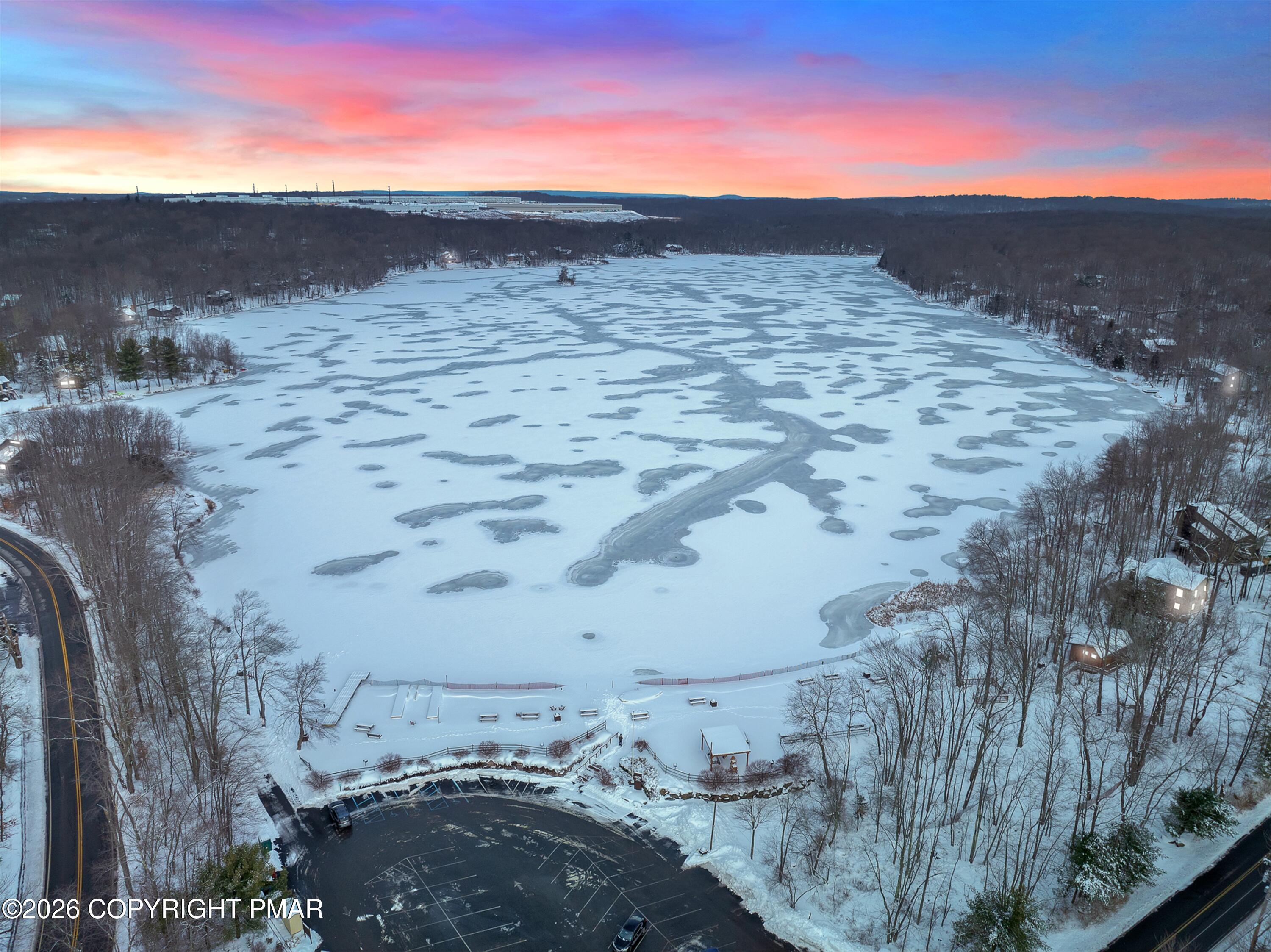 24 W Creekview Drive