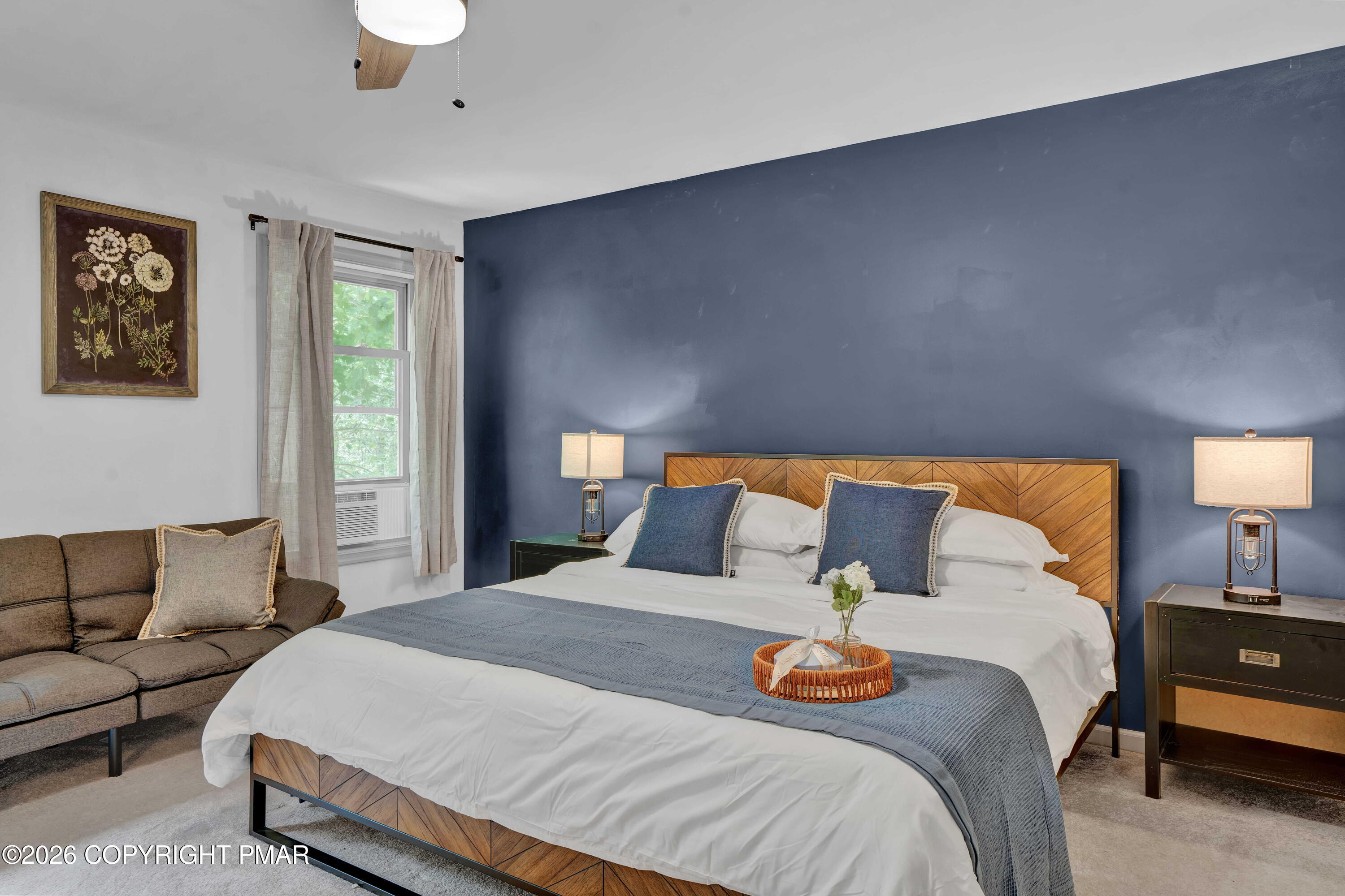 24 W Creekview Drive