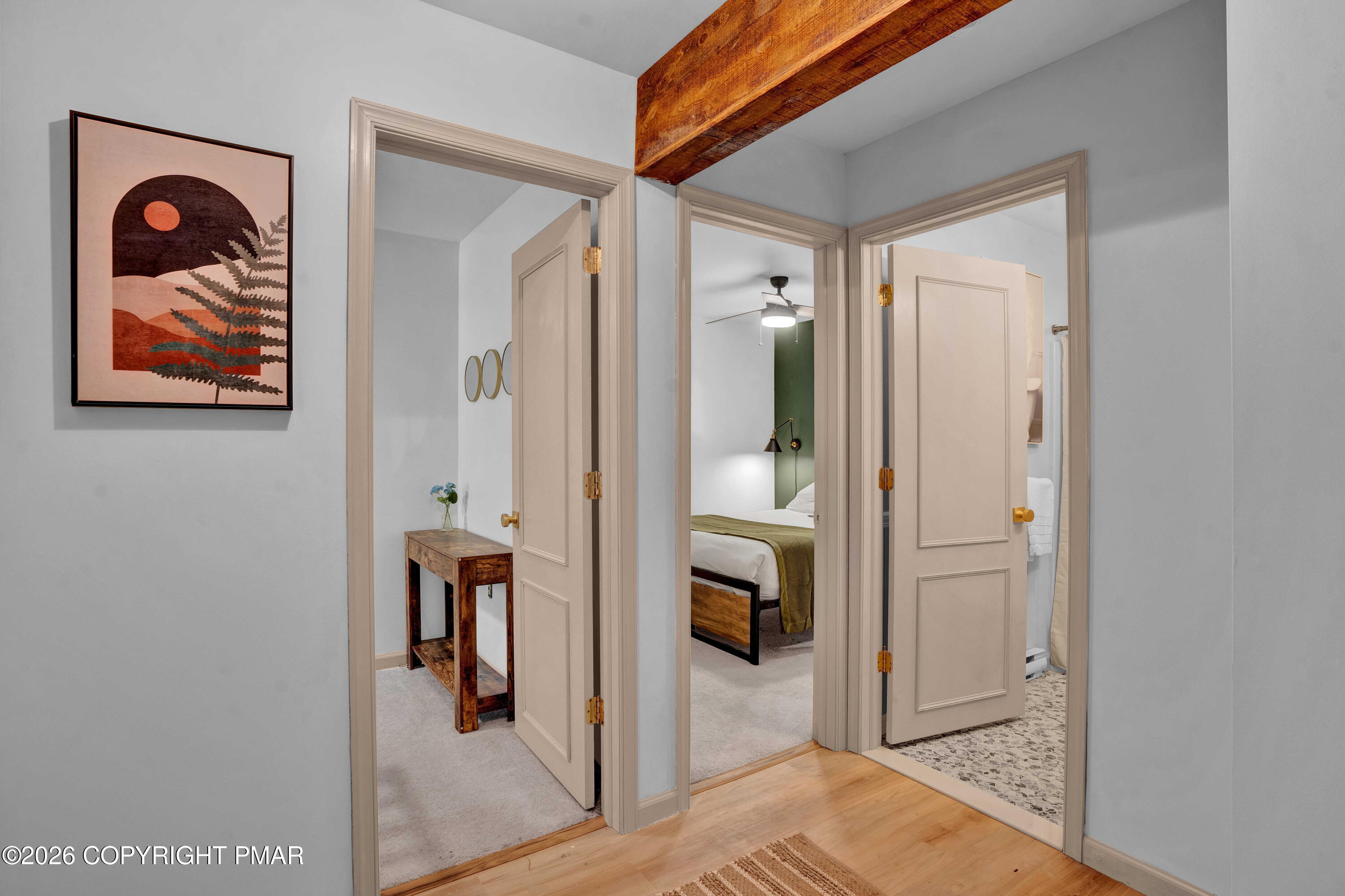 24 W Creekview Drive