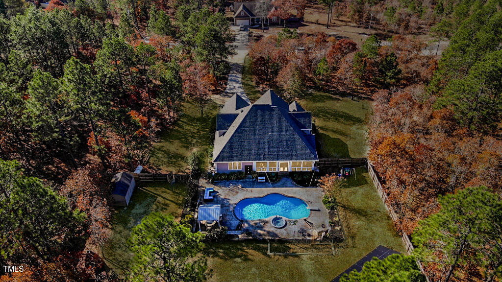 218 Roberts Road