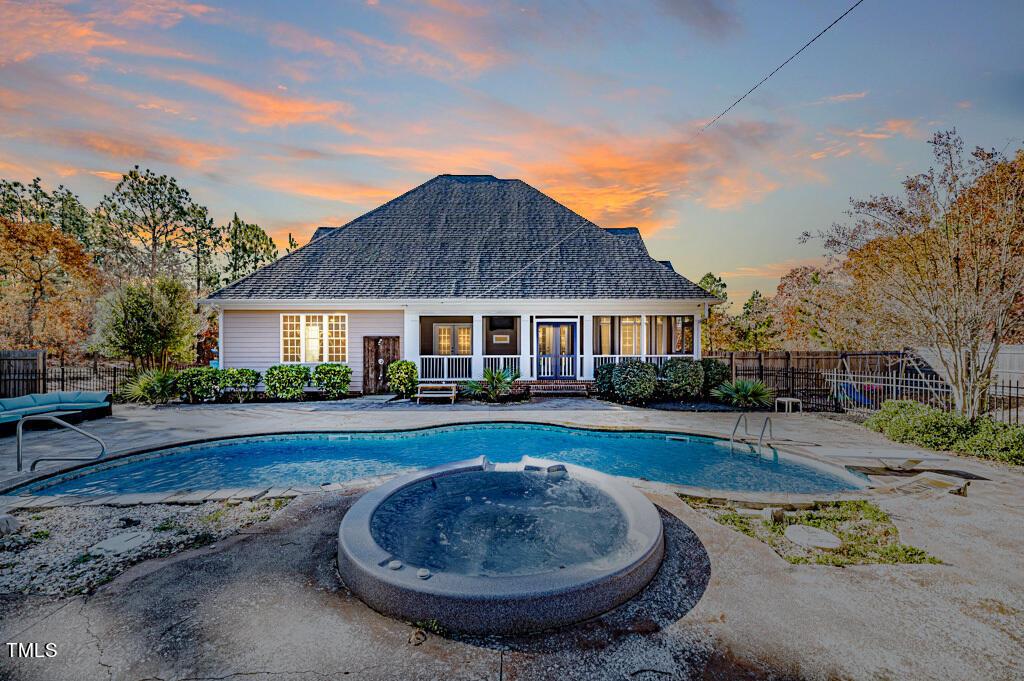 218 Roberts Road