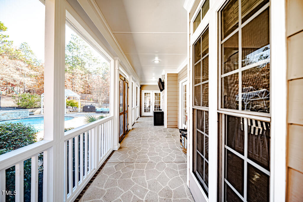 218 Roberts Road