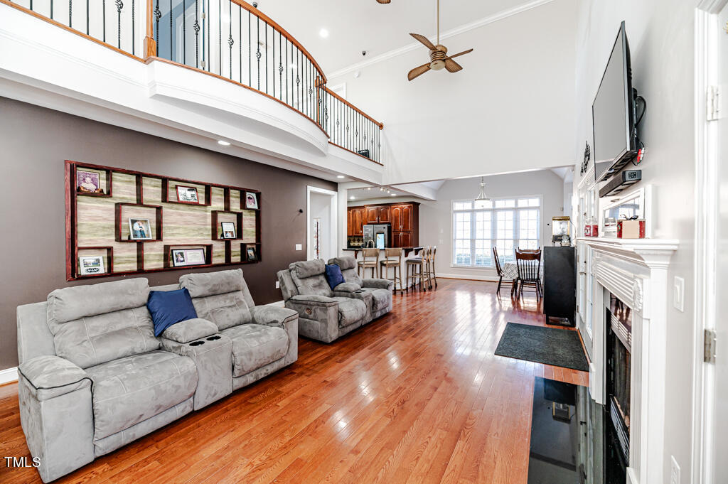 218 Roberts Road