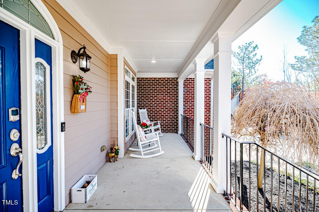 218 Roberts Road