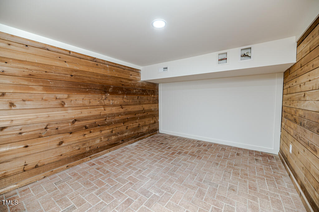 621 Carbonton Road