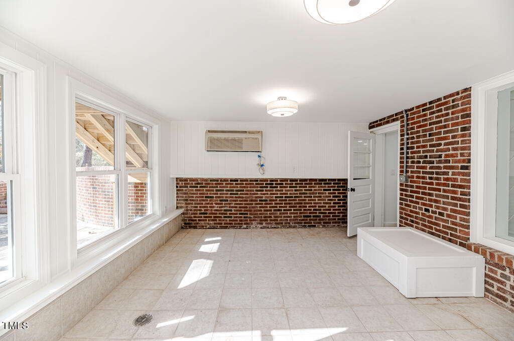 621 Carbonton Road