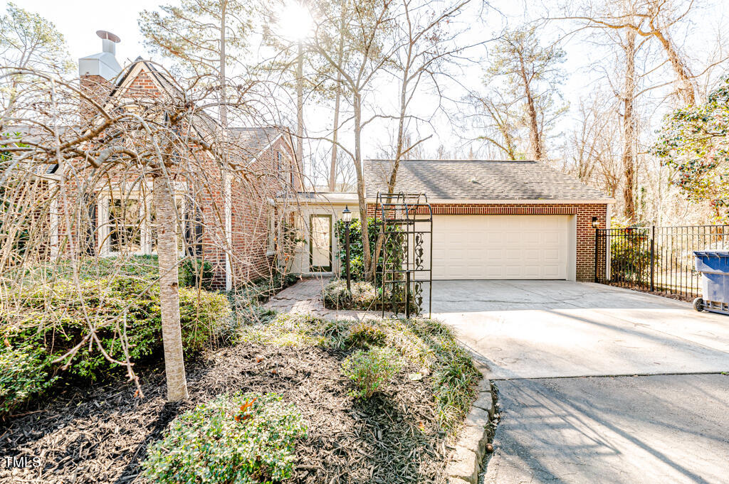 621 Carbonton Road