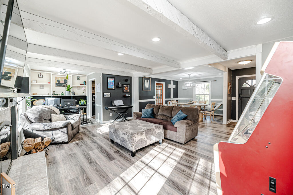 2419 Overbrook Lane