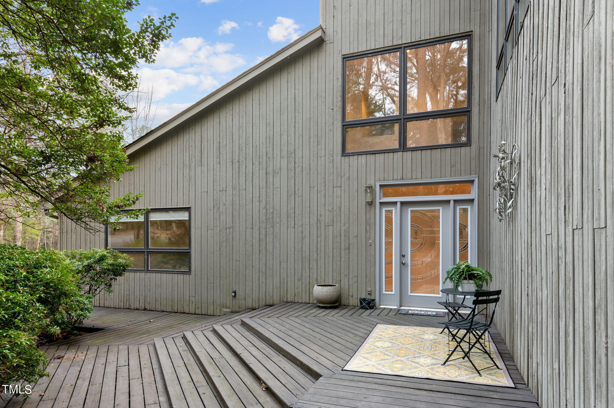5201 William And Mary Drive