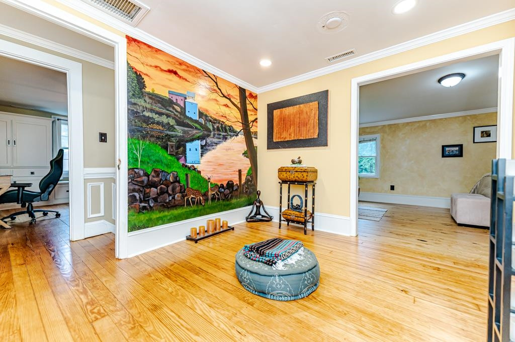 620 Sunset Drive