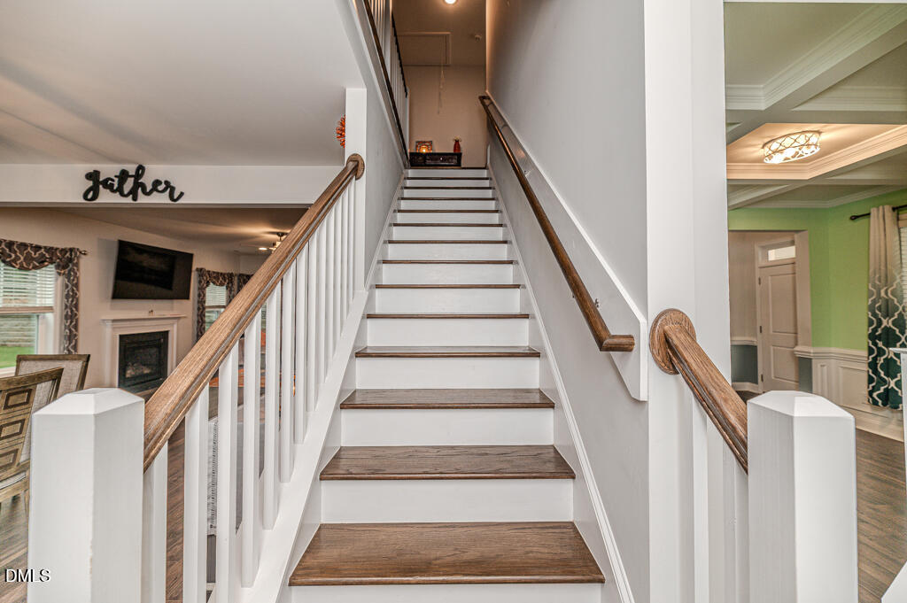 202 Streamside Drive