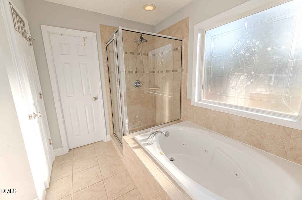 437 Spring Flowers Drive, Cameron