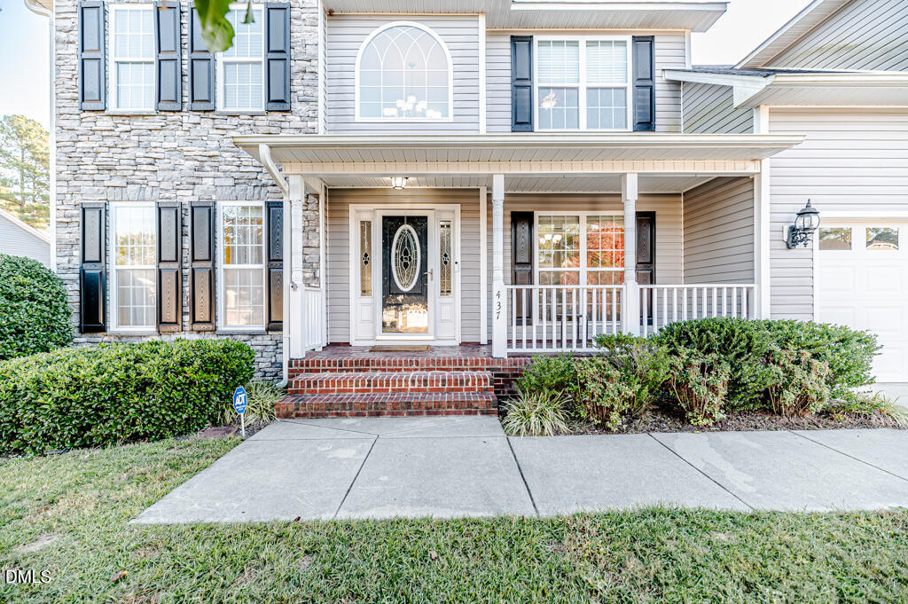 437 Spring Flowers Drive, Cameron