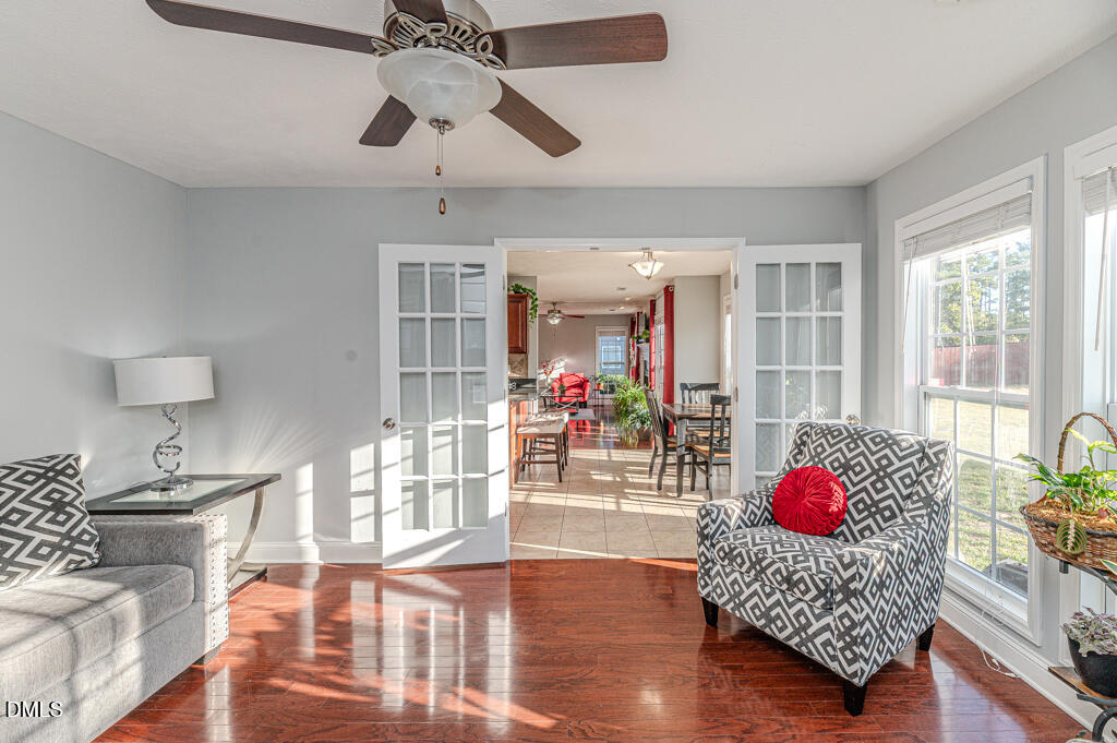 437 Spring Flowers Drive, Cameron