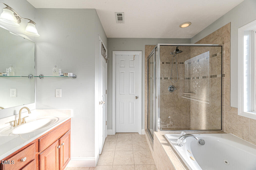 437 Spring Flowers Drive, Cameron