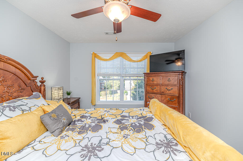 437 Spring Flowers Drive, Cameron