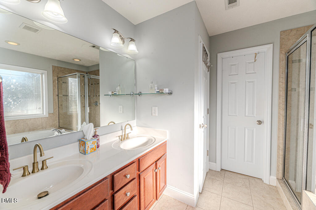 437 Spring Flowers Drive, Cameron