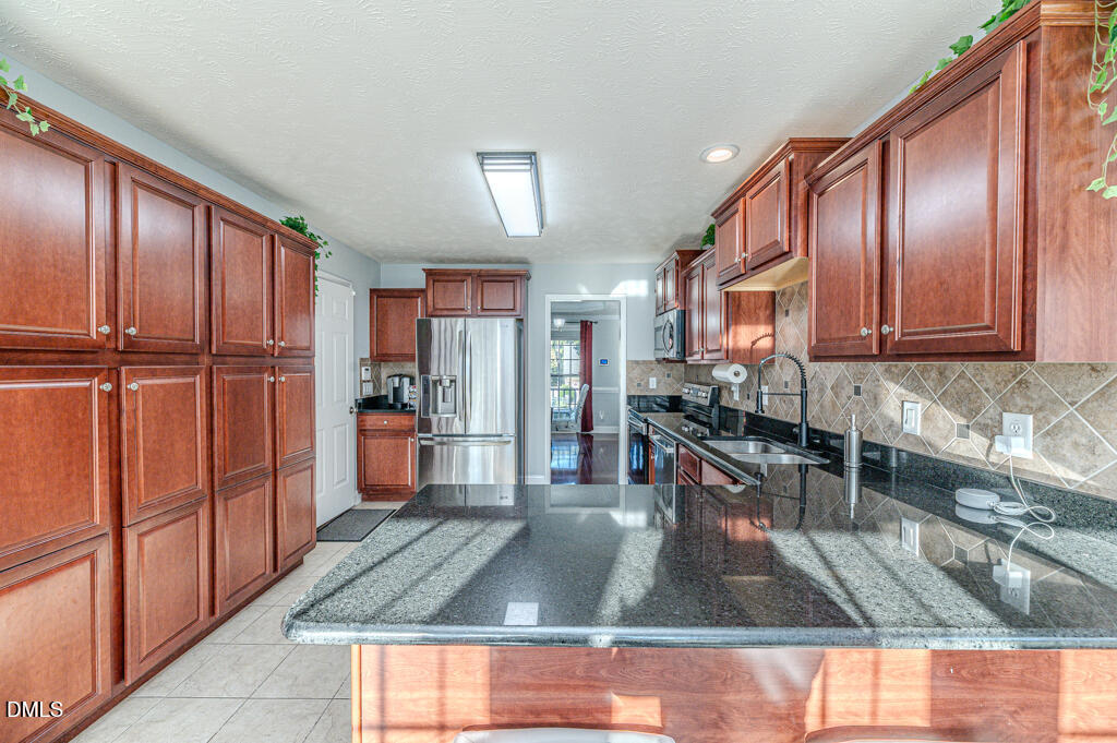 437 Spring Flowers Drive, Cameron