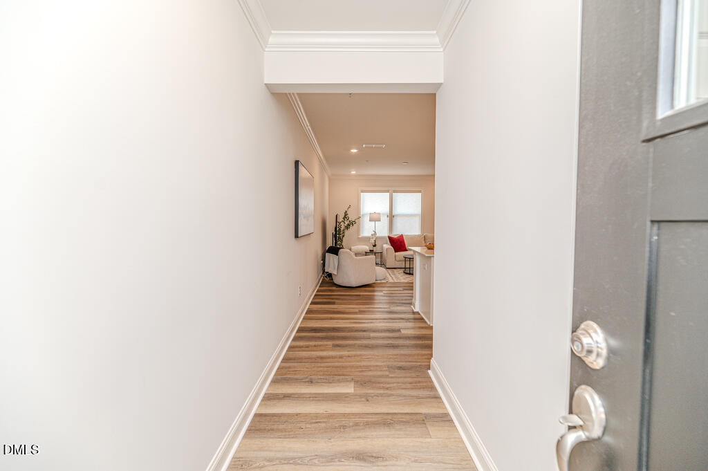 208 Golden Gate Lane