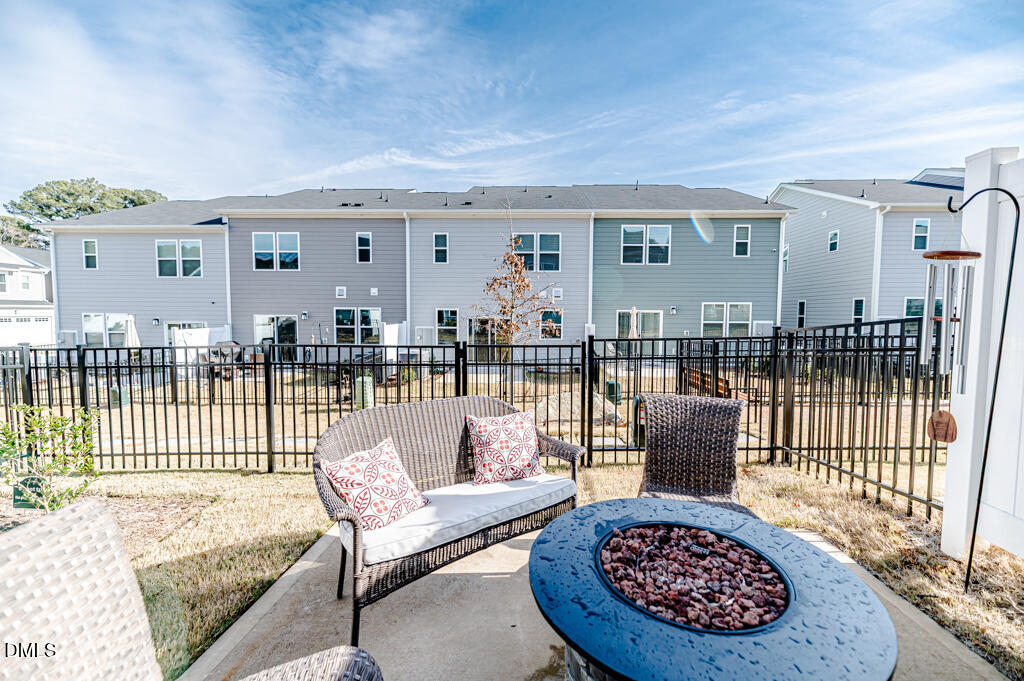 208 Golden Gate Lane