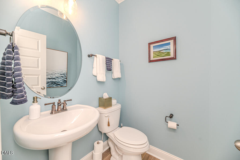 208 Golden Gate Lane