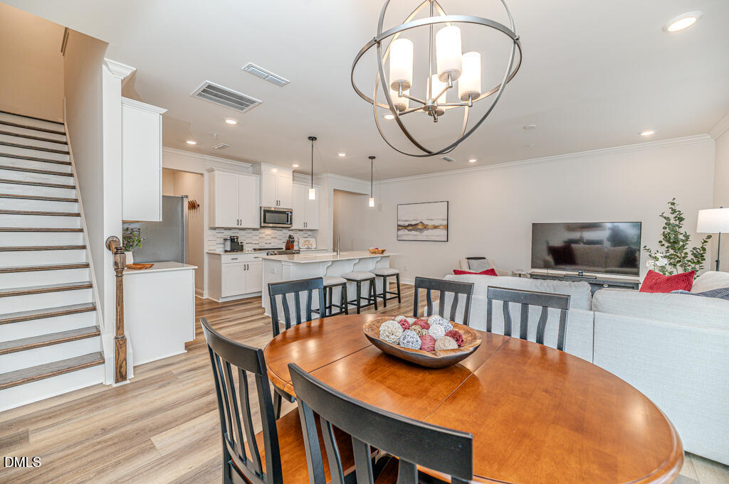 208 Golden Gate Lane