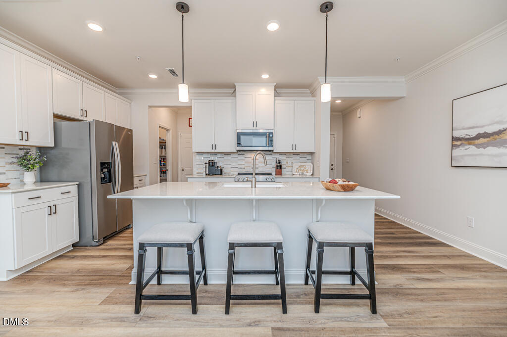 208 Golden Gate Lane