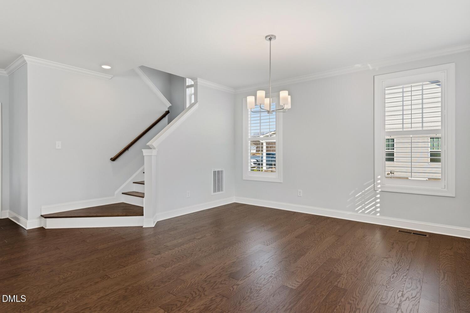 4852 Grosbeak Court
