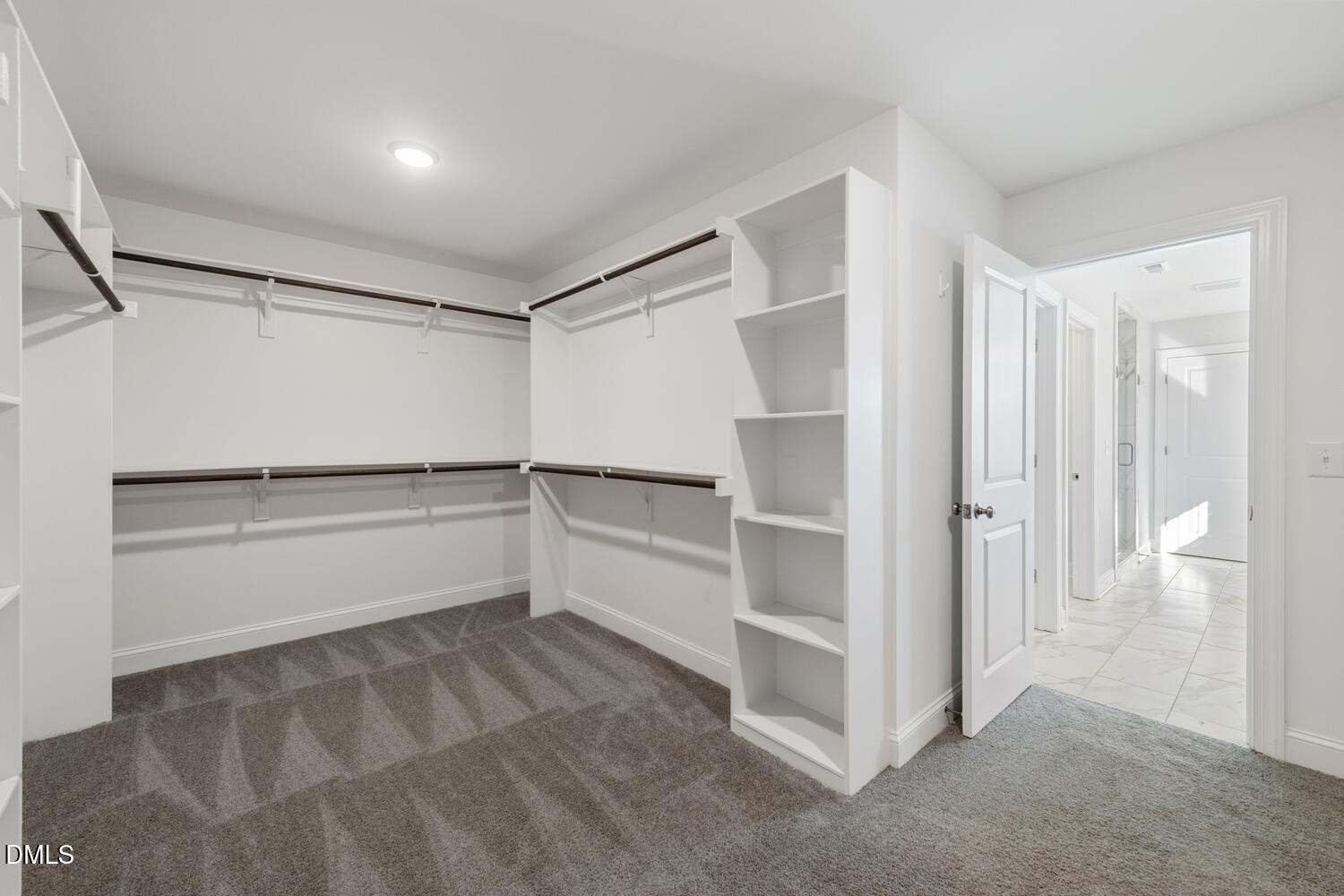 4852 Grosbeak Court
