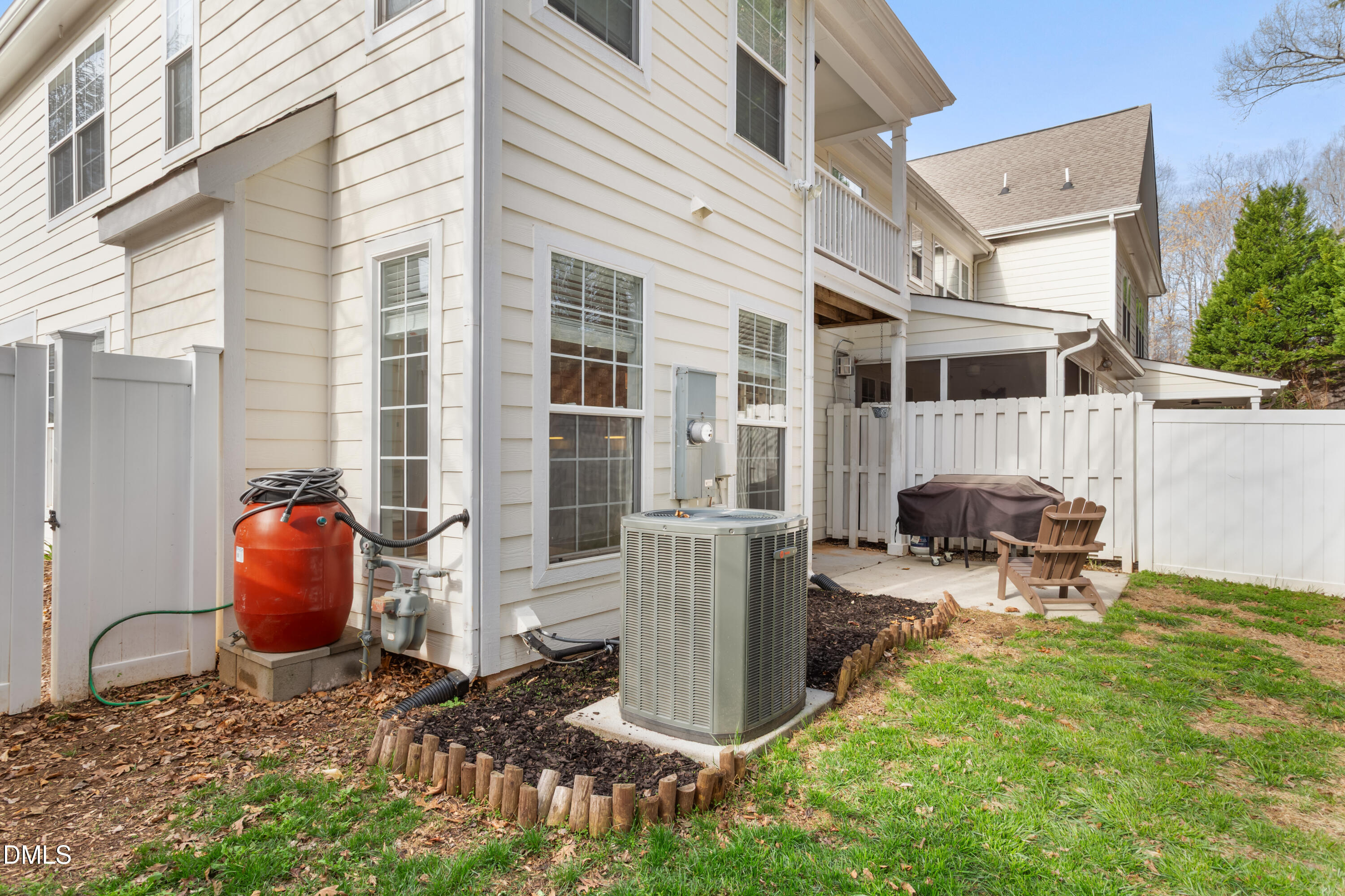 109 Bartlett Circle