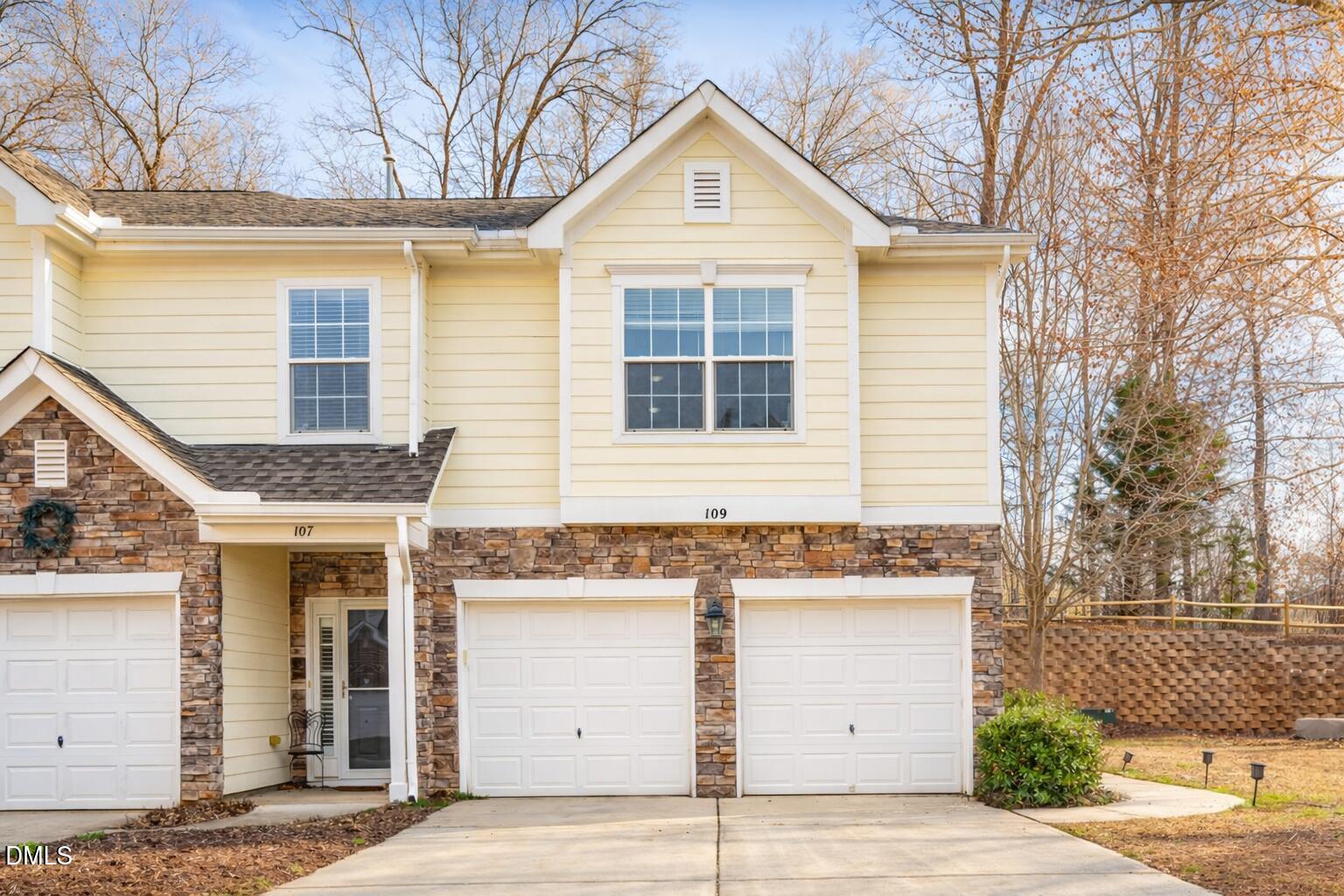 109 Bartlett Circle