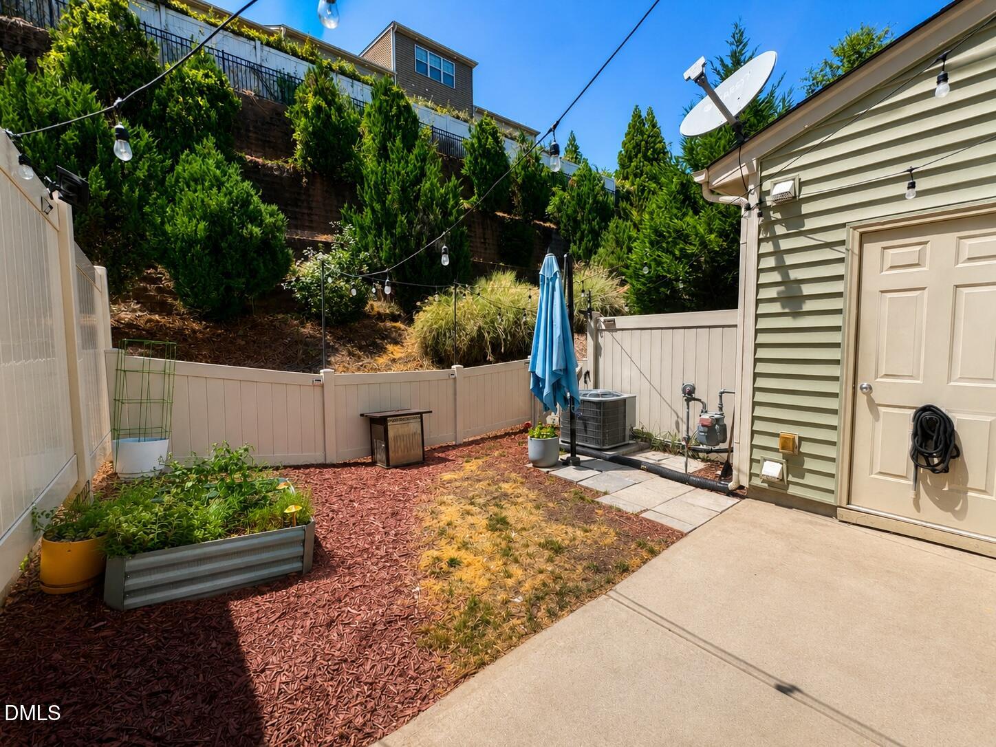 7806 Allscott Way