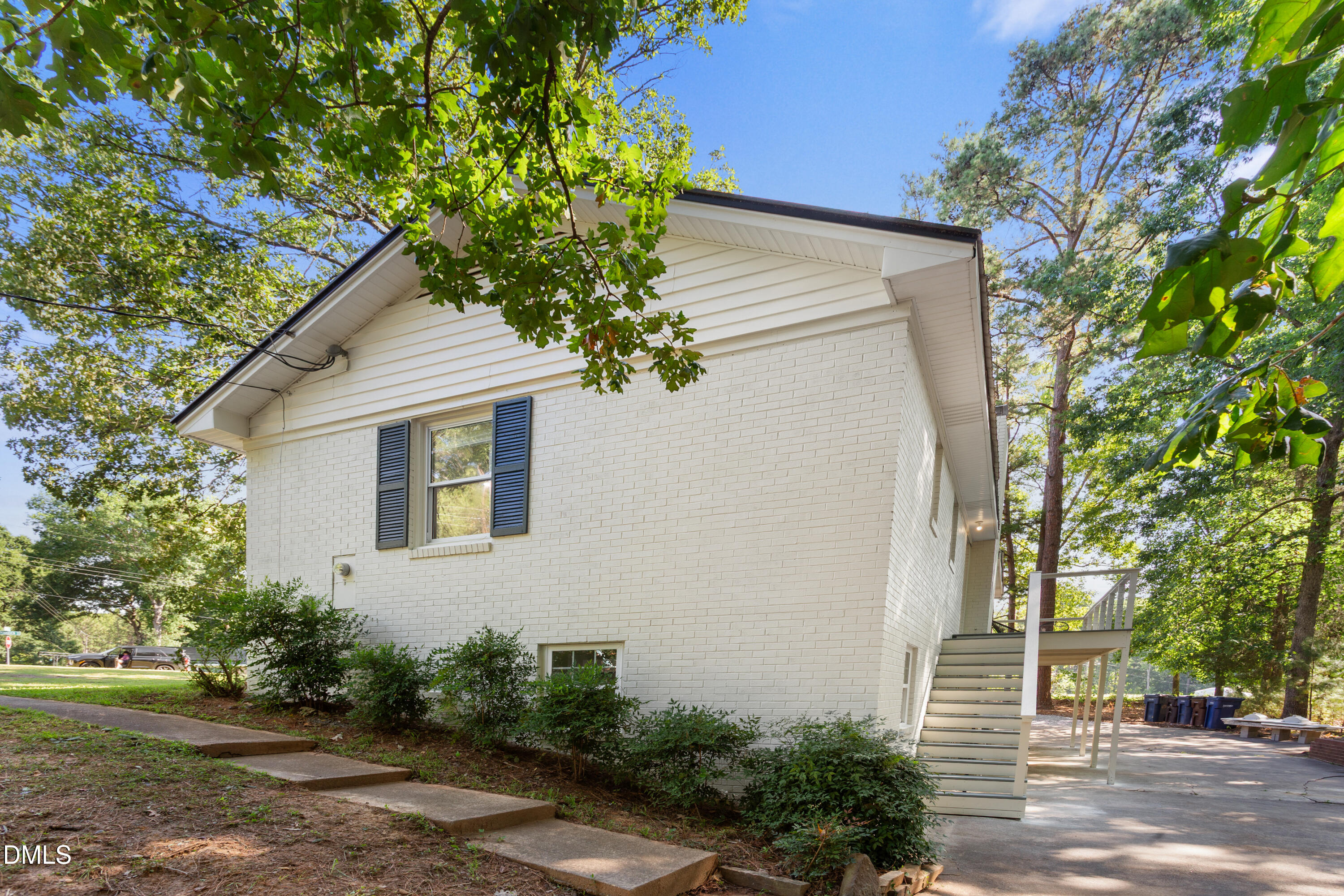 2726 Heather Drive
