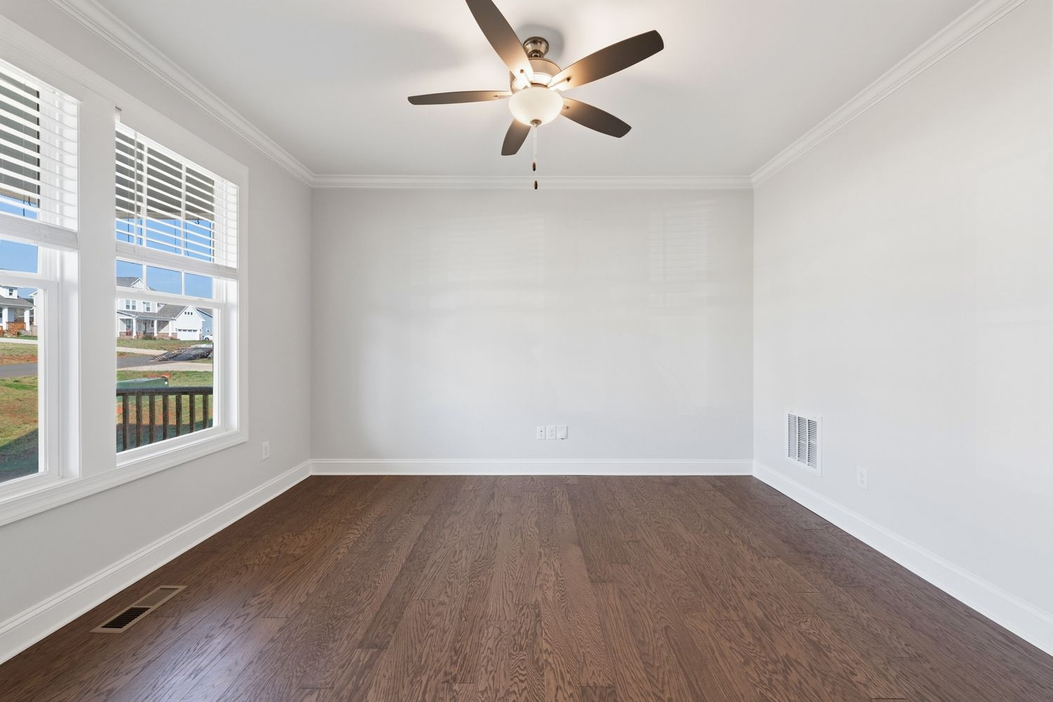 4852 Grosbeak Court