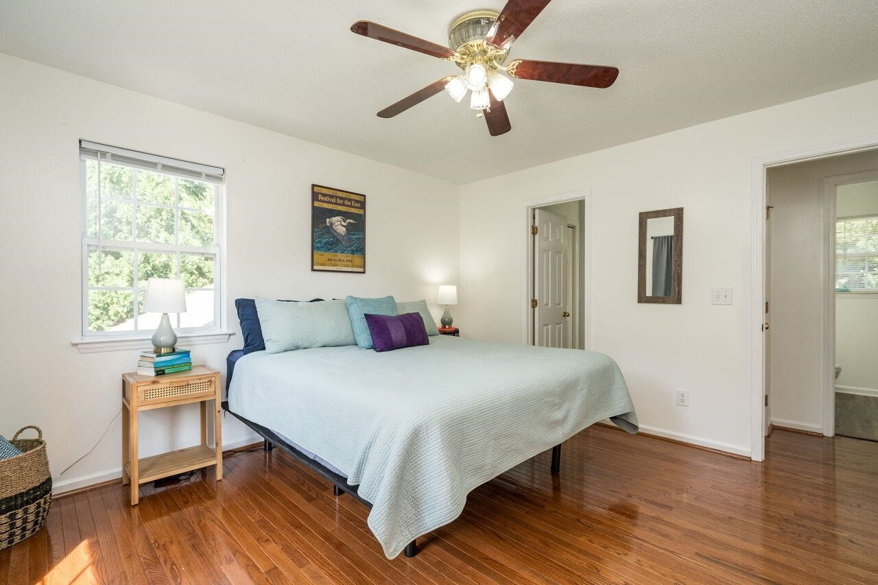 106 Creekbrook Court