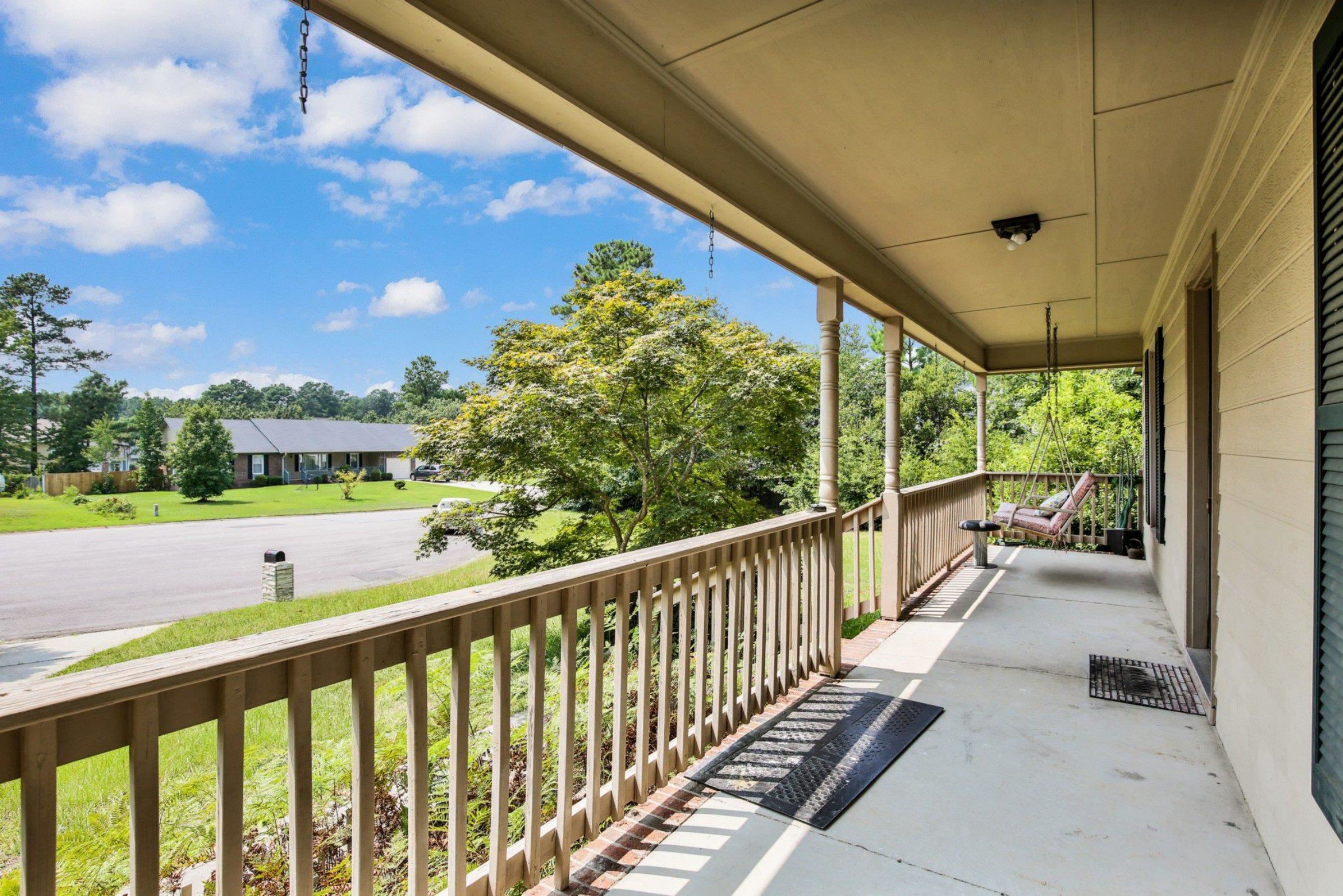 2395 Dunwoody Drive