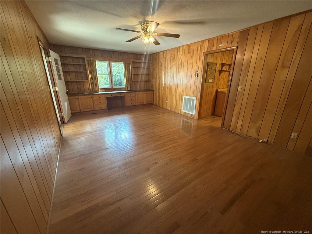 609 Canterbury Road
