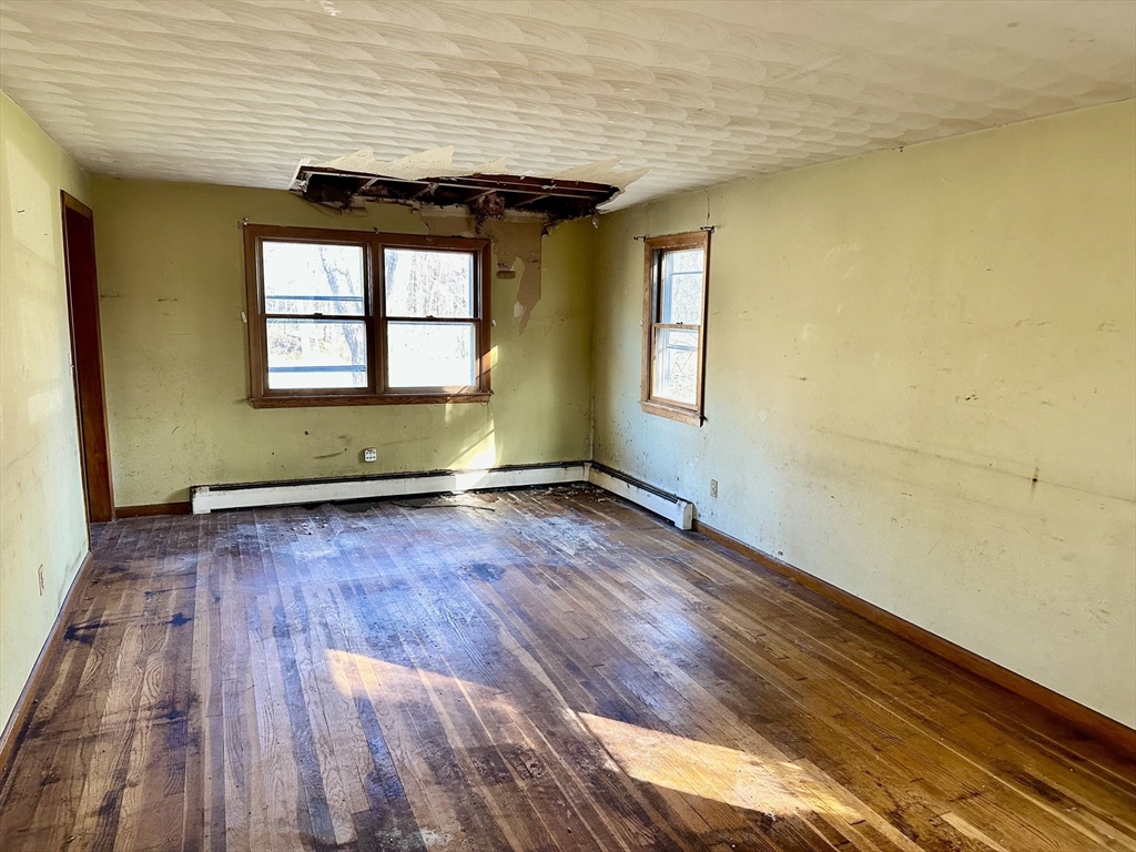 101 E Hadley Rd