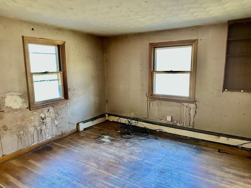 101 E Hadley Rd