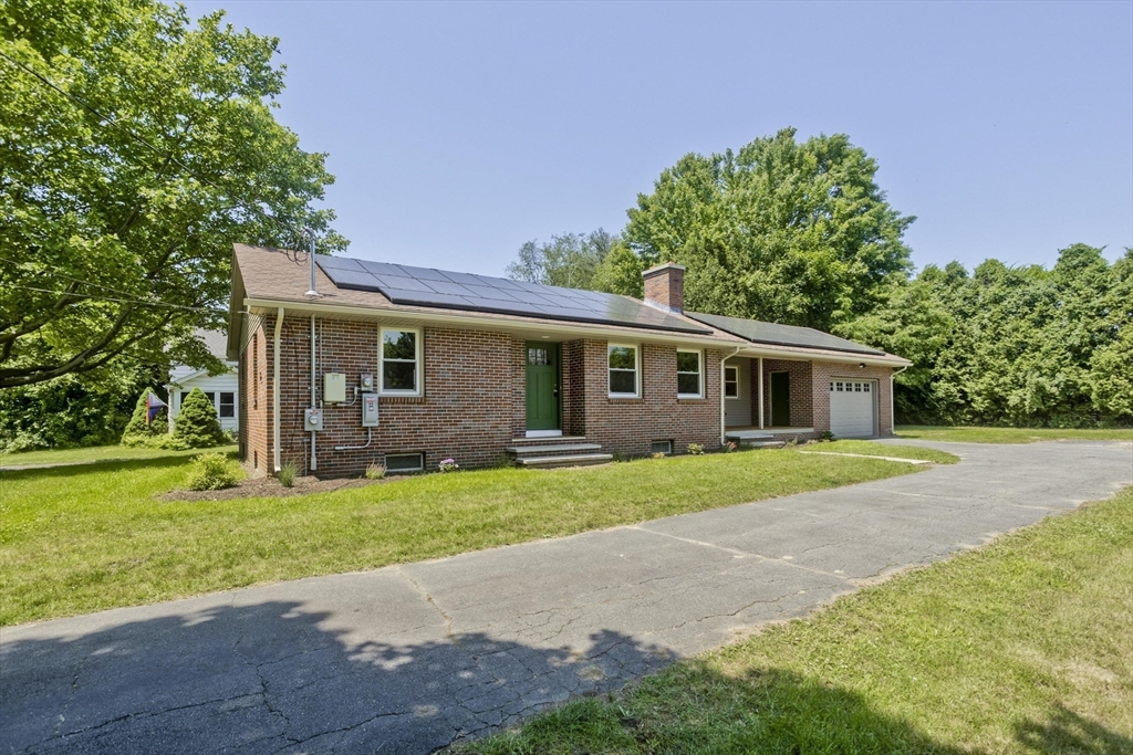 36 Thayer St
