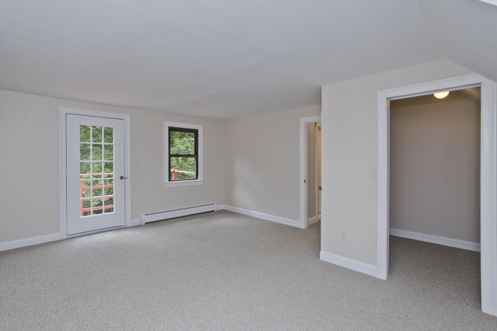 10 Matthew Dr