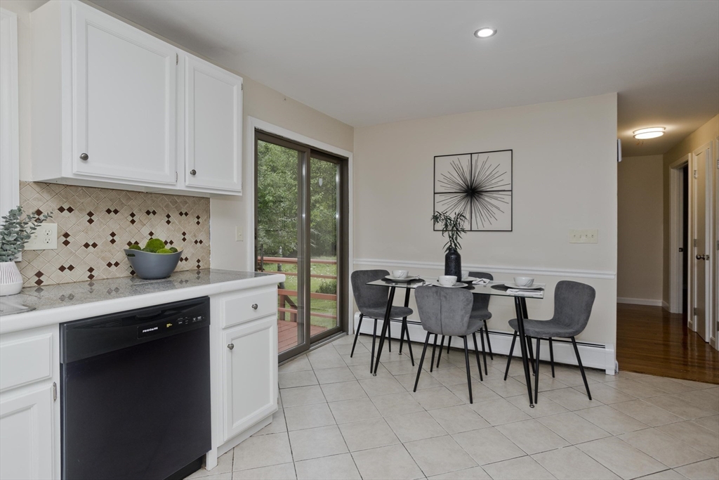10 Matthew Dr