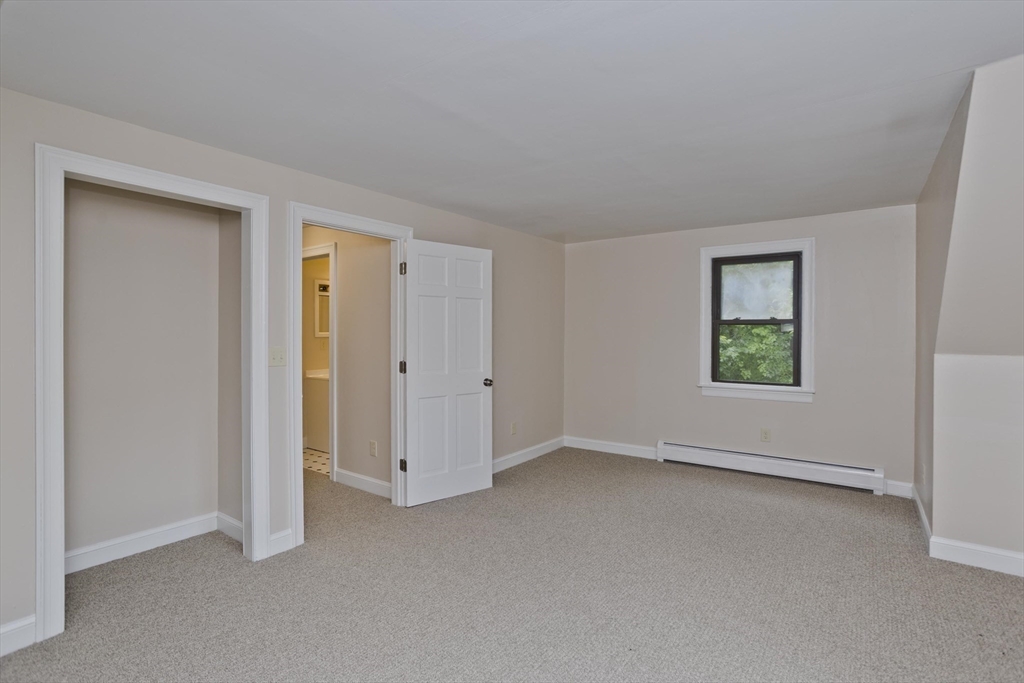 10 Matthew Dr